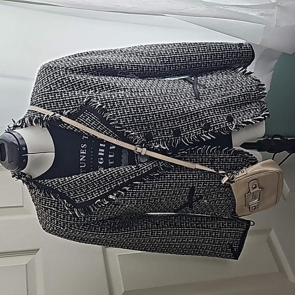 Women's Cute Tweed Jacket Black & Cream Size 10 Fully Lined